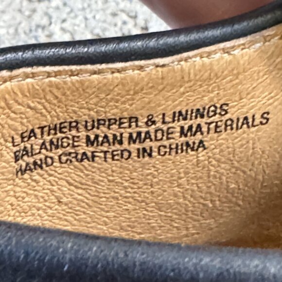 BORN WOMEN'S BLACK LEATHER HEEL SLIP-ON COMFORT SHOES SIZE 6 - Picture 7 of 16